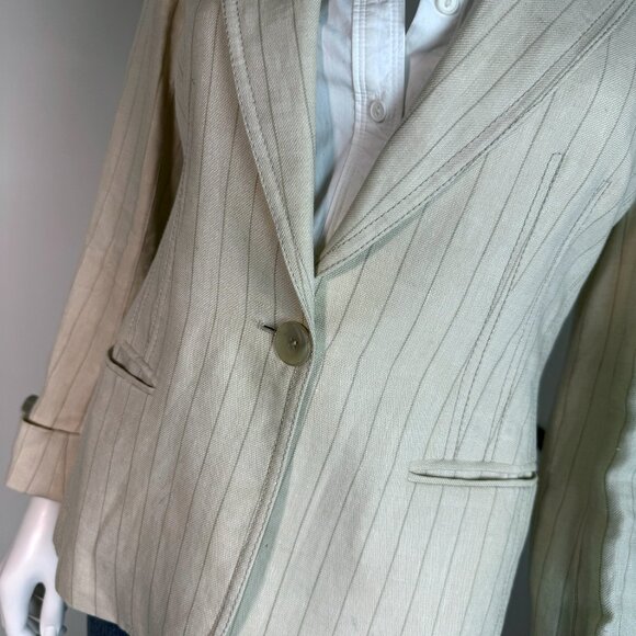 Luxury Vintage! Gianfranco Ferré Italian women's linen blazer - Picture 2 of 9